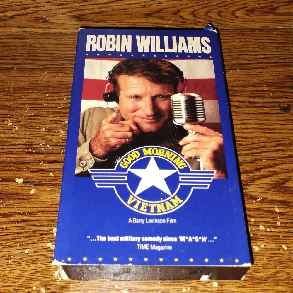 Good Morning Vietnam (VHS, 1987,Touchstone Pictures) Robin Williams